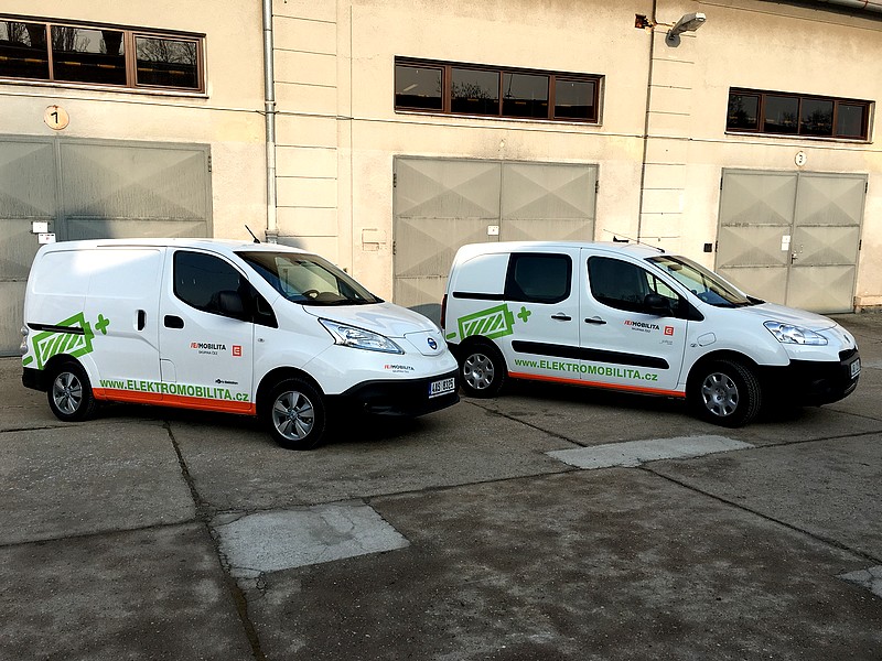 Ministerstvo obrany nasadí elektromobily od ČEZ